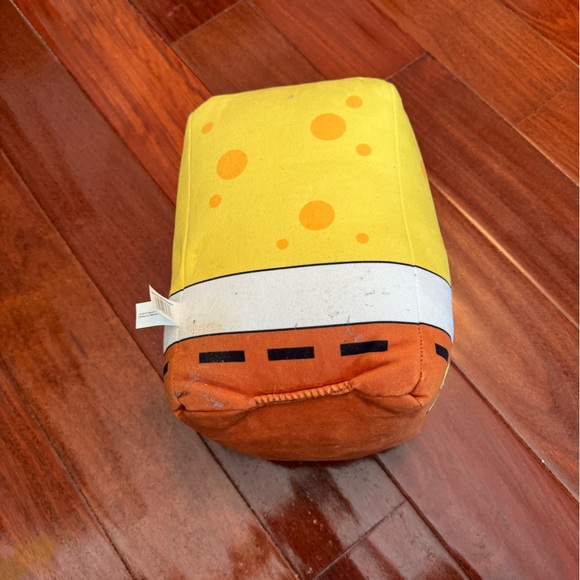 SpongeBob SquarePants cubed stuffed animal - Picture 3 of 3